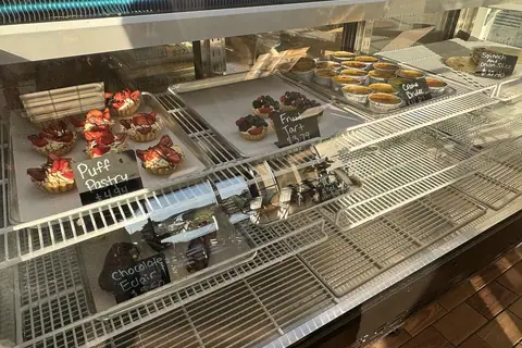 Le Delice Bakery photo 2
